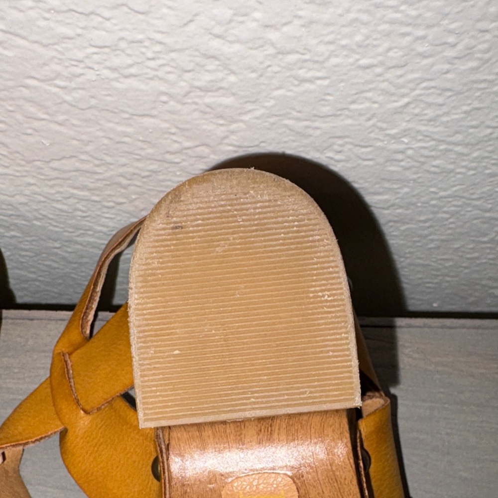 Kork-Ease Mustard Platform Sandals - Picture 12 of 16